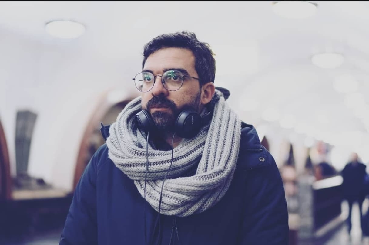 المخرجة بتول عرفة تشيد بمخرجا ولاد الشمس وأثينا 